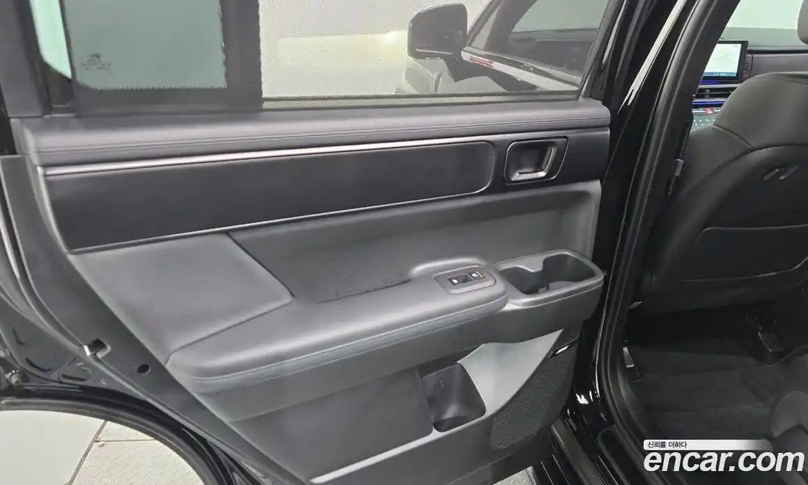 Hyundai Santa Fe 2025 2.5 автомат (гидро), фото 15