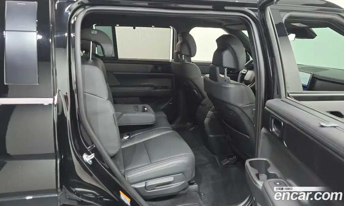 Hyundai Santa Fe 2025 2.5 автомат (гидро), фото 17