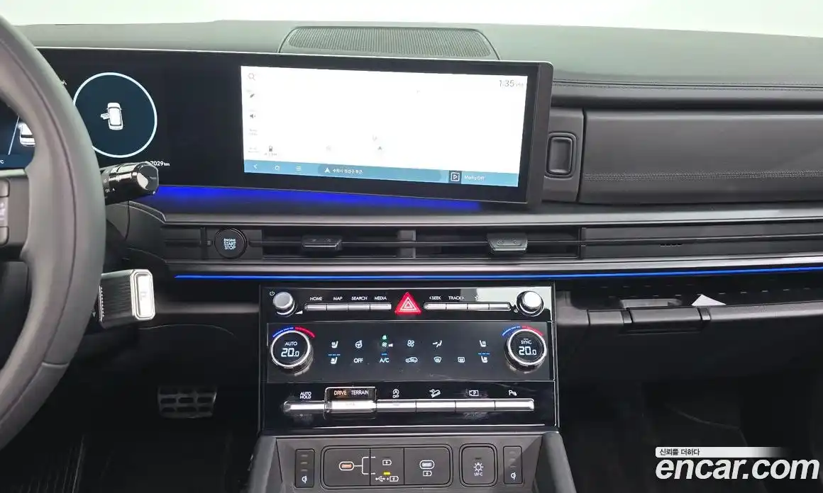 Hyundai Santa Fe 2025 2.5 автомат (гидро), фото 19