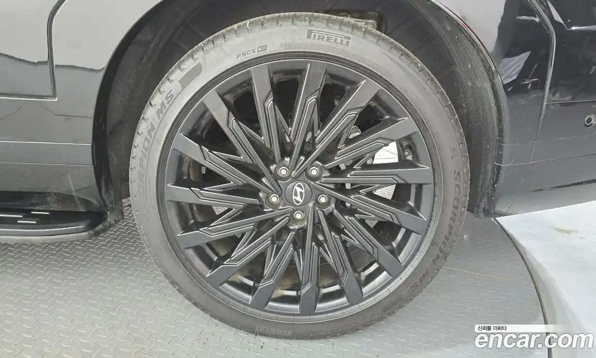 Hyundai Santa Fe 2025 2.5 автомат (гидро), фото 7