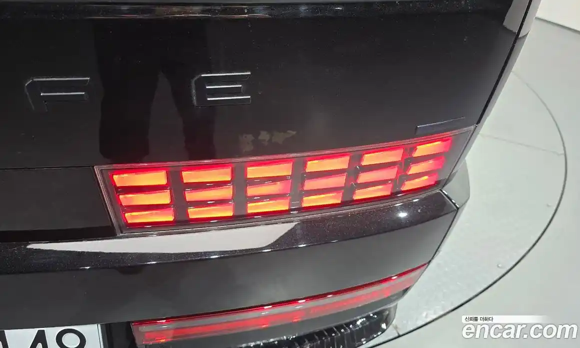 Hyundai Santa Fe 2025 2.5 автомат (гидро), фото 9