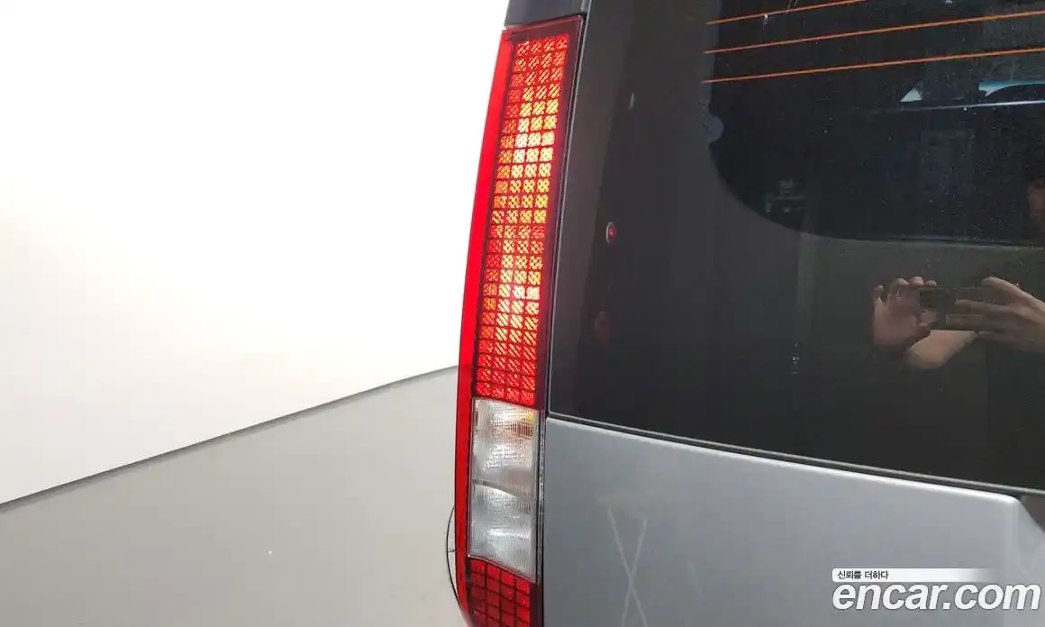 Hyundai Staria 2025 2.2 автомат (гидро), фото 9