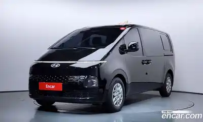 Hyundai Staria, 2025, 7 210 км