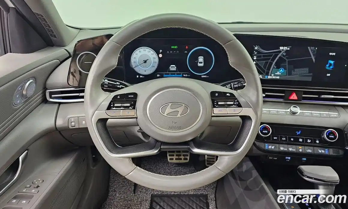 Hyundai Avante 2024 1.6 автомат (гидро), фото 19