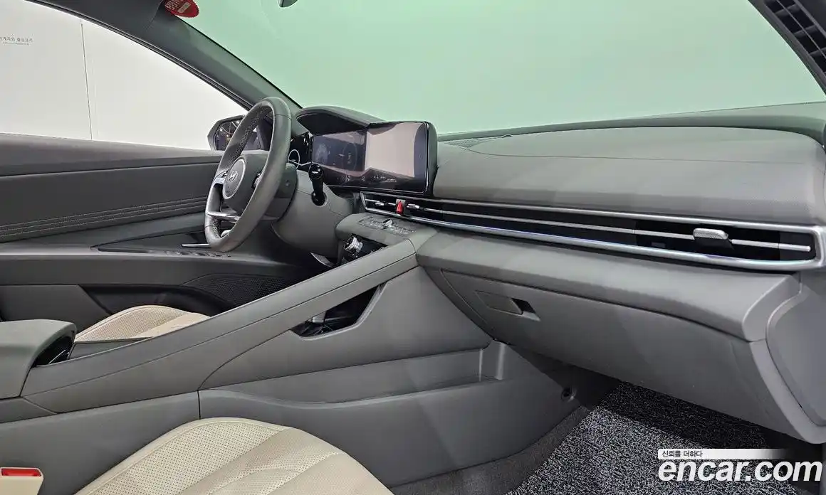 Hyundai Avante 2024 1.6 автомат (гидро), фото 28