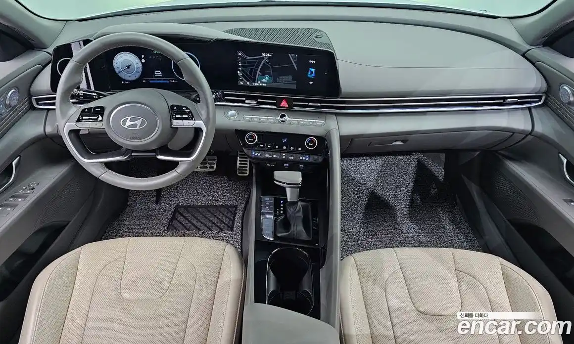 Hyundai Avante 2024 1.6 автомат (гидро), фото 10
