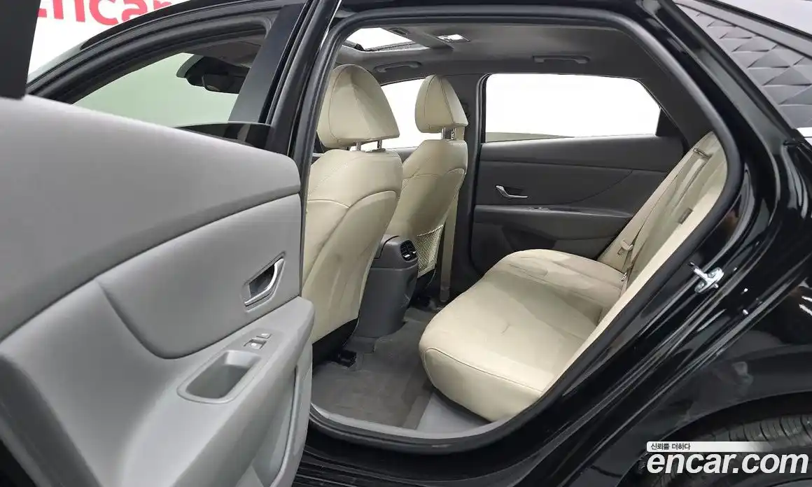 Hyundai Avante 2025 1.6 автомат (гидро), фото 16