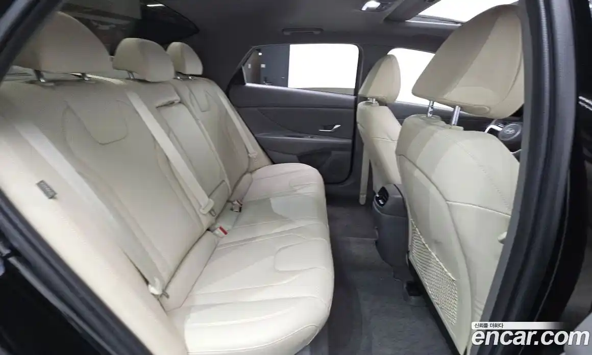 Hyundai Avante 2025 1.6 автомат (гидро), фото 18