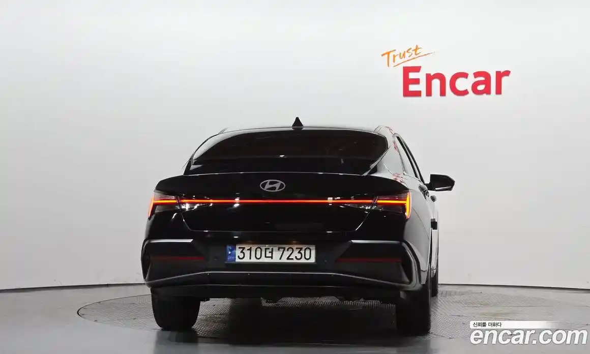 Hyundai Avante 2025 1.6 автомат (гидро), фото 4