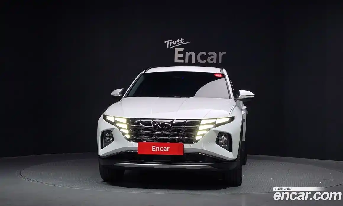 Hyundai Tucson 2023 1.6 автомат (гидро), фото 3
