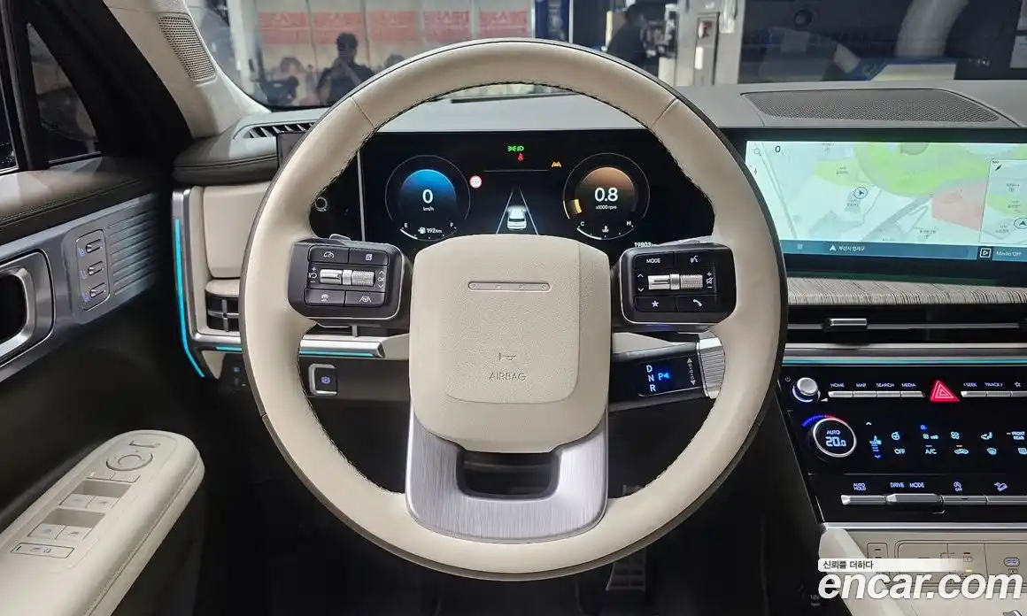 Hyundai Santa Fe 2023 2.5 автомат (гидро), фото 19
