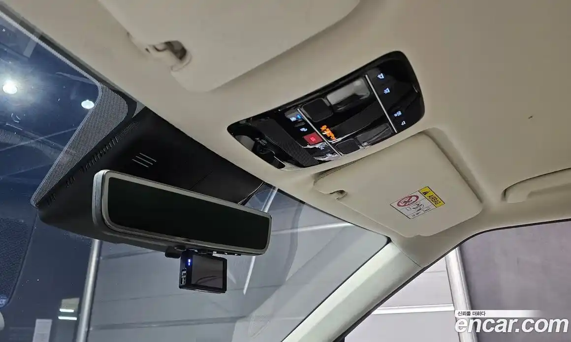 Hyundai Santa Fe 2023 2.5 автомат (гидро), фото 23