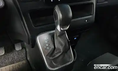 Hyundai Staria 2025 3.5 автомат (гидро), миниатюра 11