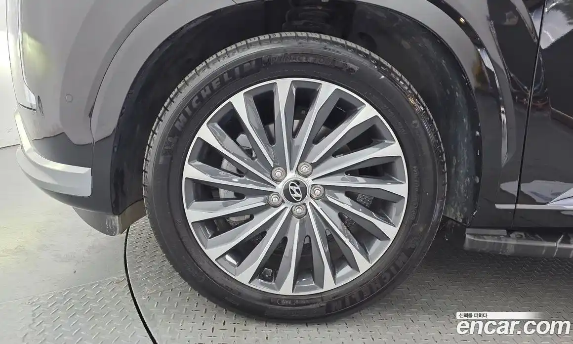 Hyundai Palisade 2023 3.8 автомат (гидро), фото 5