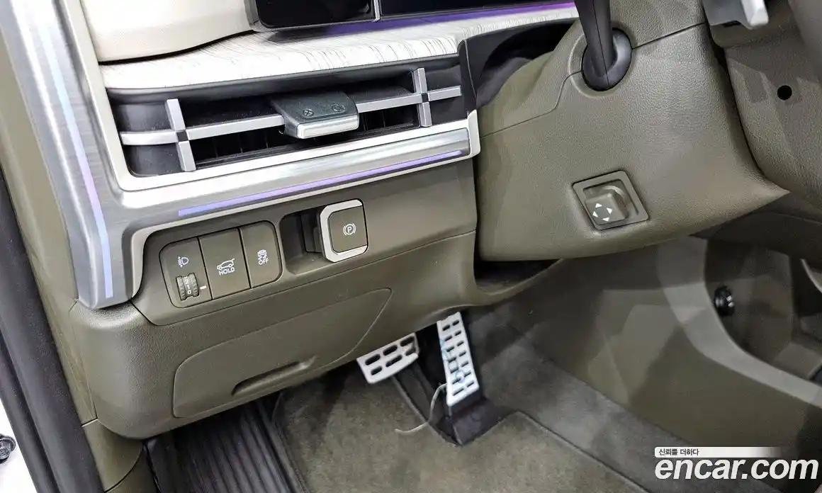 Hyundai Santa Fe 2024 1.6 автомат (гидро), фото 20