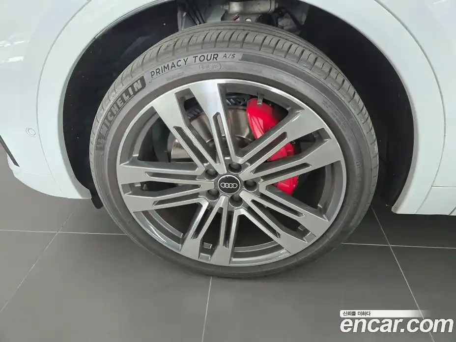 Audi SQ5 2022 3.0 автомат (гидро), фото 20