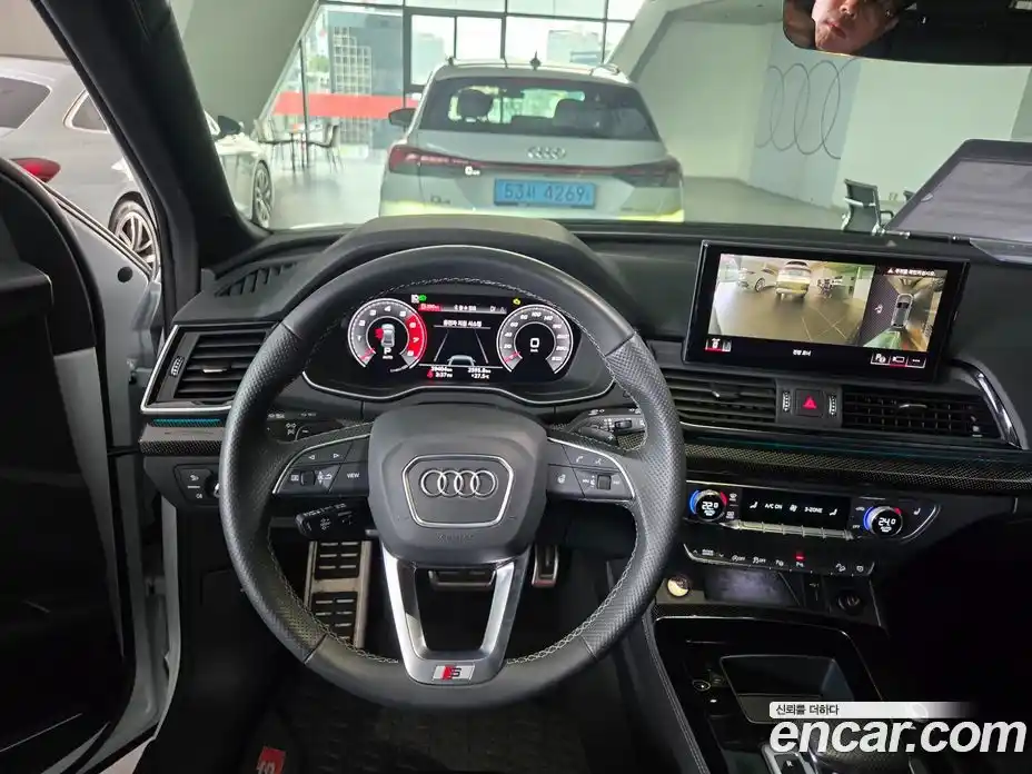 Audi SQ5 2022 3.0 автомат (гидро), фото 8