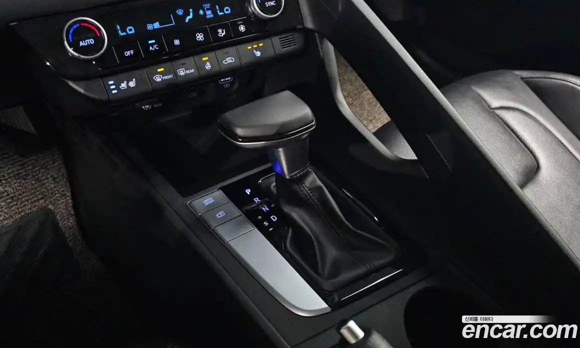 Hyundai Avante 2020 1.6 автомат (гидро), фото 11