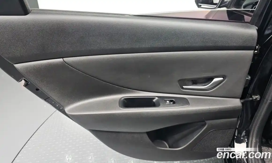 Hyundai Avante 2020 1.6 автомат (гидро), фото 14
