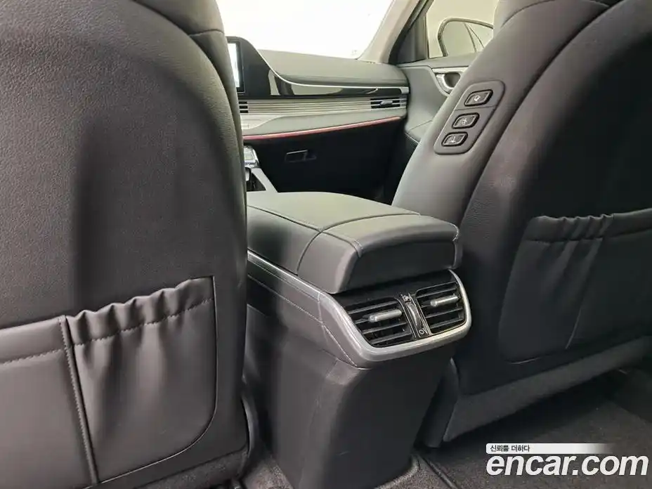 Hyundai Grandeur 2021 2.5 автомат (гидро), фото 16