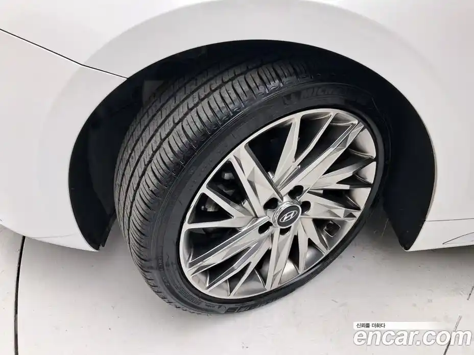 Hyundai Grandeur 2021 2.5 автомат (гидро), фото 20