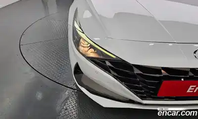 Hyundai Avante 2022 1.6 автомат (гидро), миниатюра 8
