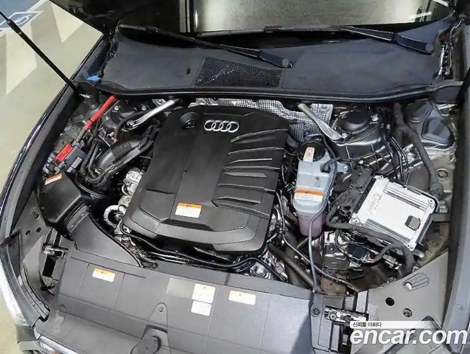 Audi A6 2023 2.0 автомат (гидро), фото 19
