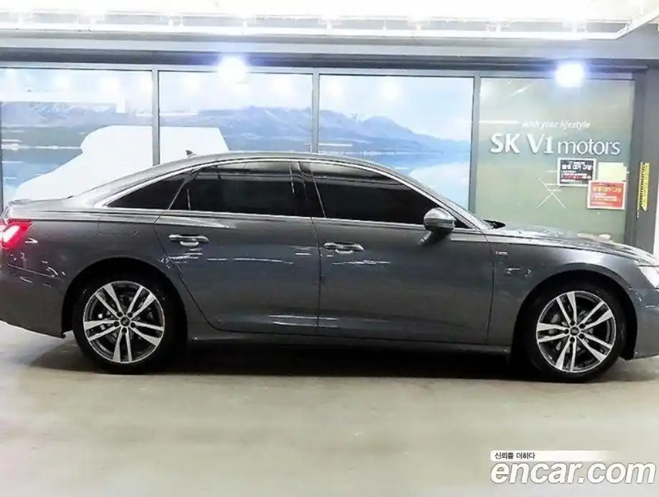 Audi A6 2023 2.0 автомат (гидро), фото 3