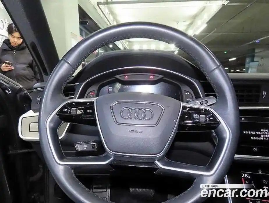 Audi A6 2023 2.0 автомат (гидро), фото 8