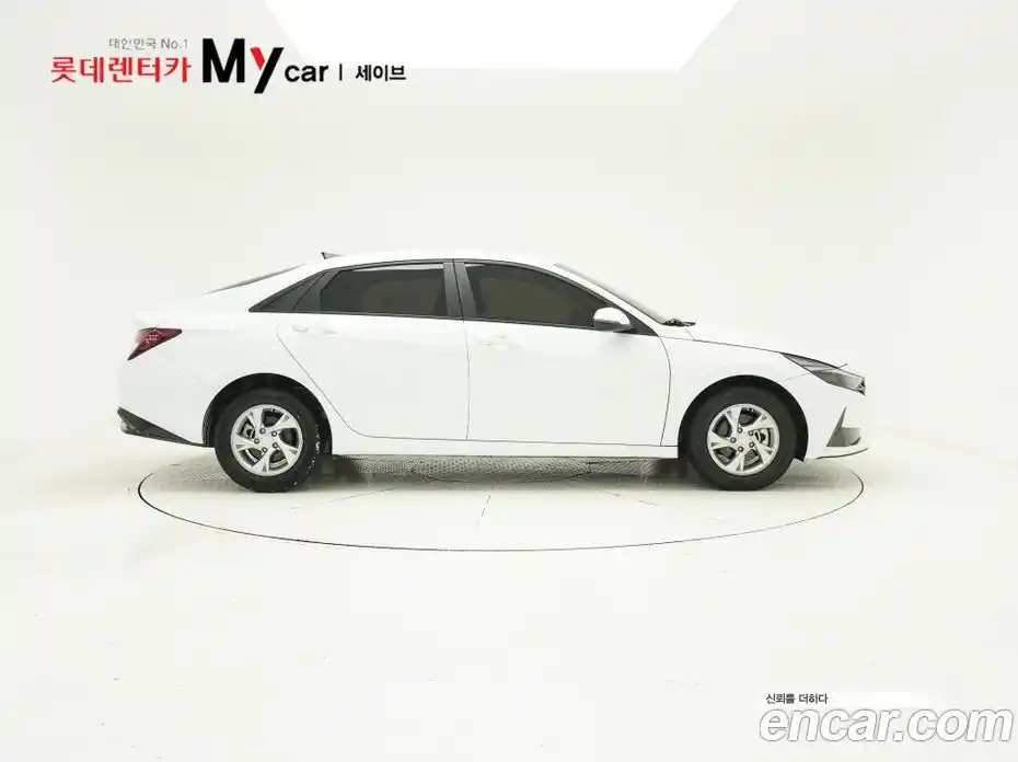 Hyundai Avante 2022 1.6 автомат (гидро), фото 6