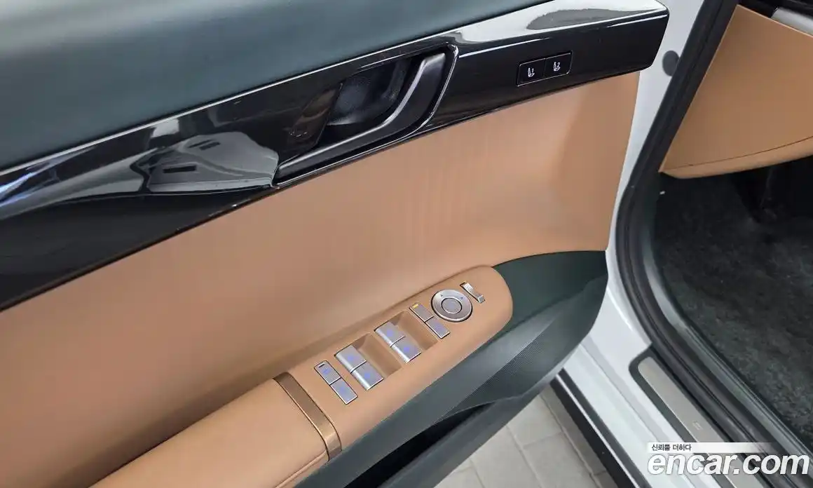 Hyundai Grandeur 2023 3.5 автомат (гидро), фото 34