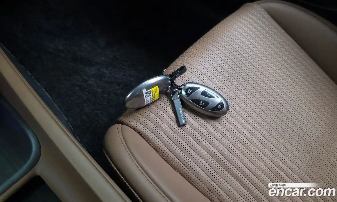Hyundai Grandeur 2023 3.5 автомат (гидро), фото 35