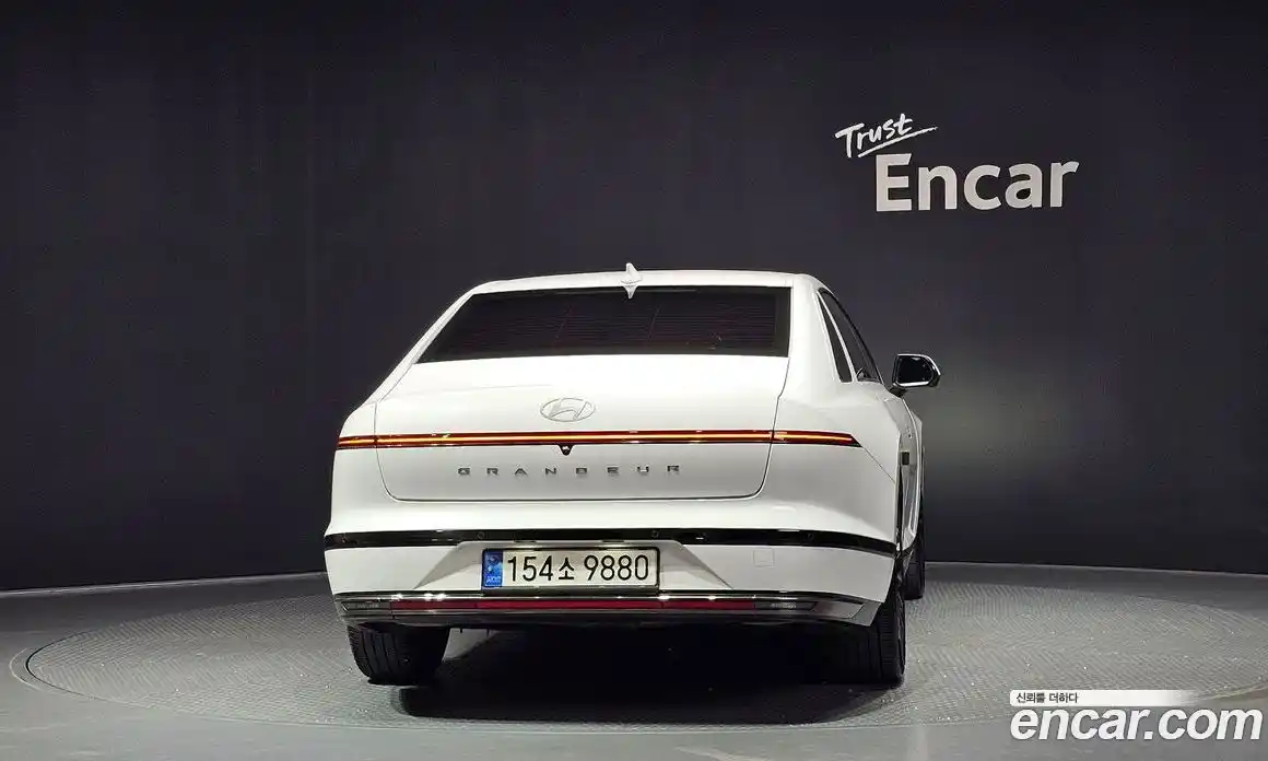Hyundai Grandeur 2023 3.5 автомат (гидро), фото 4