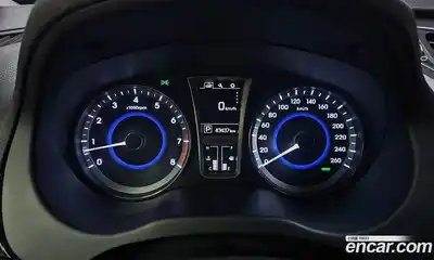 Hyundai Grandeur 2016 2.4 автомат (гидро), миниатюра 11