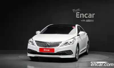 Hyundai Grandeur 2016 2.4 автомат (гидро), миниатюра 3