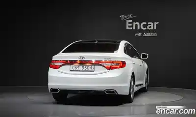 Hyundai Grandeur 2016 2.4 автомат (гидро), миниатюра 4