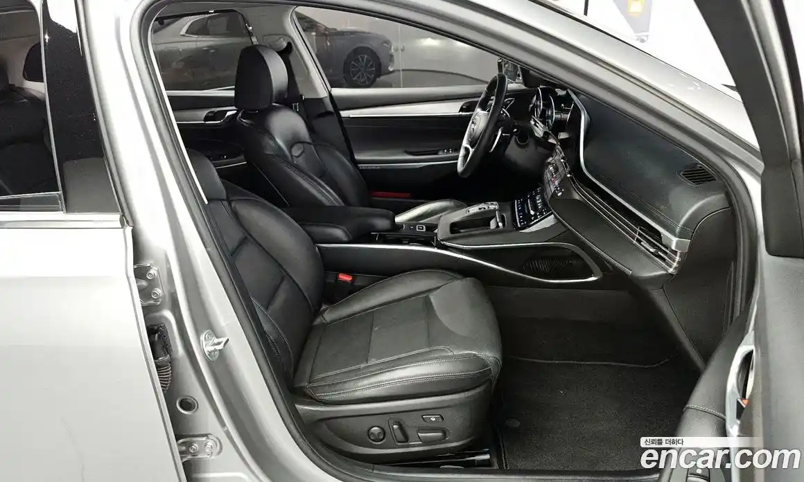 Hyundai Grandeur 2021 3.0 автомат (гидро), фото 13