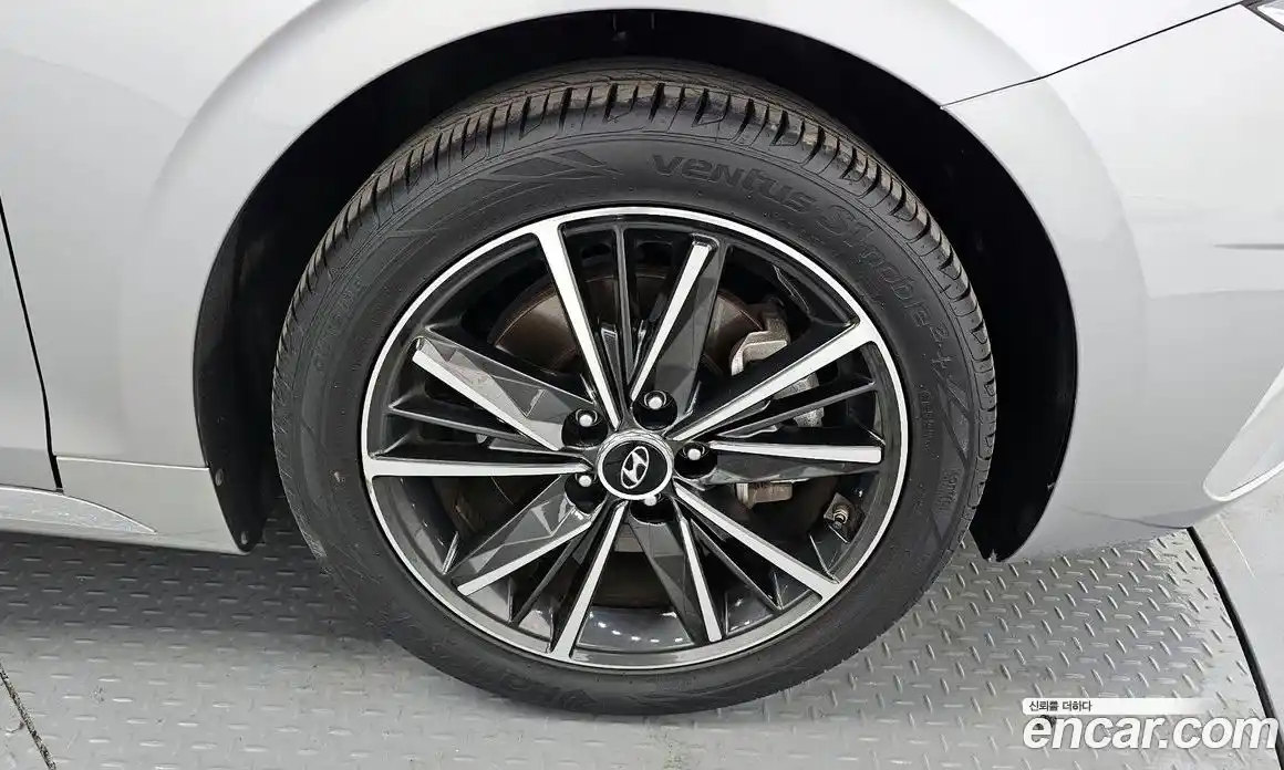 Hyundai Grandeur 2021 3.0 автомат (гидро), фото 7