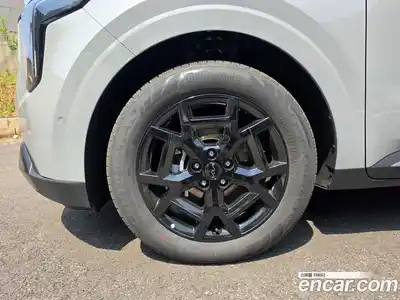 Kia Carnival 2026 1.6 автомат (гидро), миниатюра 6