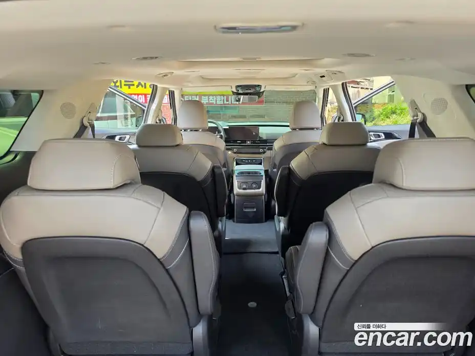 Kia Carnival 2026 1.6 автомат (гидро), фото 9