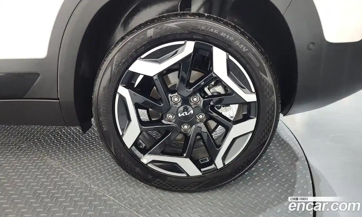 Kia Seltos 2025 1.6 автомат (гидро), фото 7