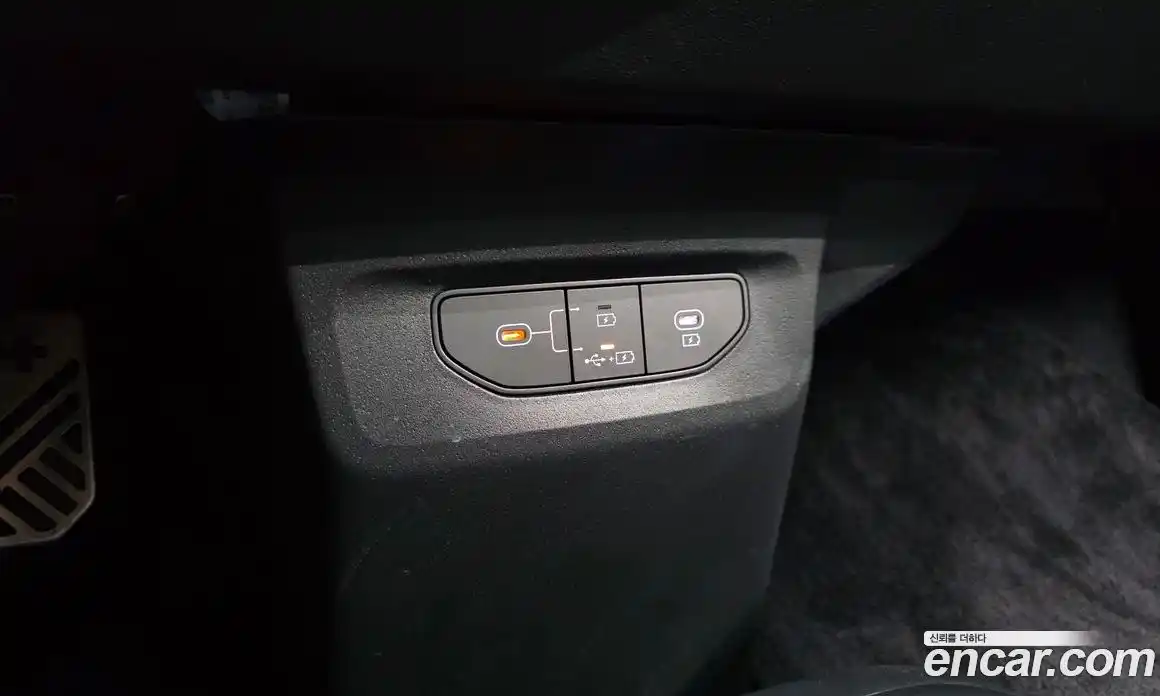 Kia EV6 2024 0.1 автомат (гидро), фото 16