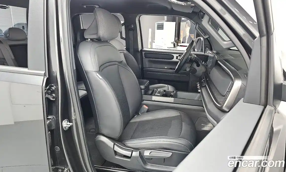 Kia Tasman 2025 2.5 автомат (гидро), фото 16
