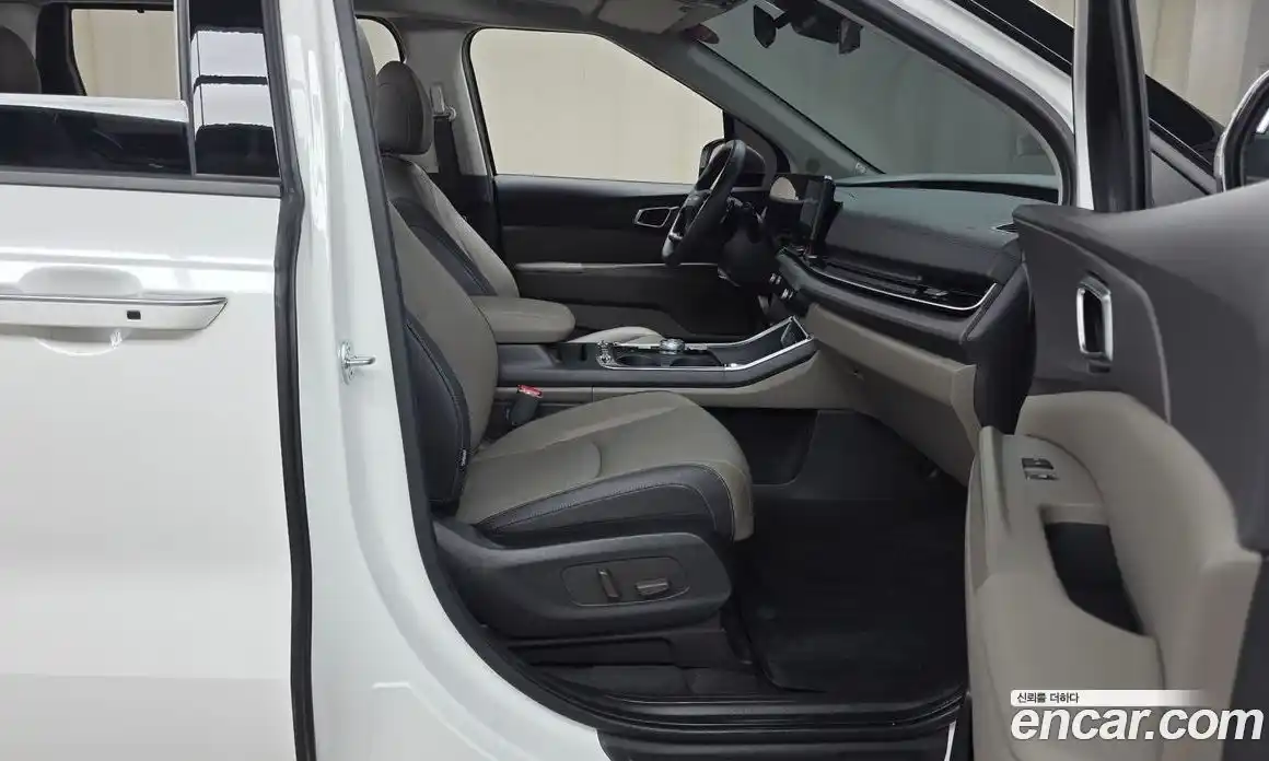 Kia Carnival 2025 2.2 автомат (гидро), фото 16