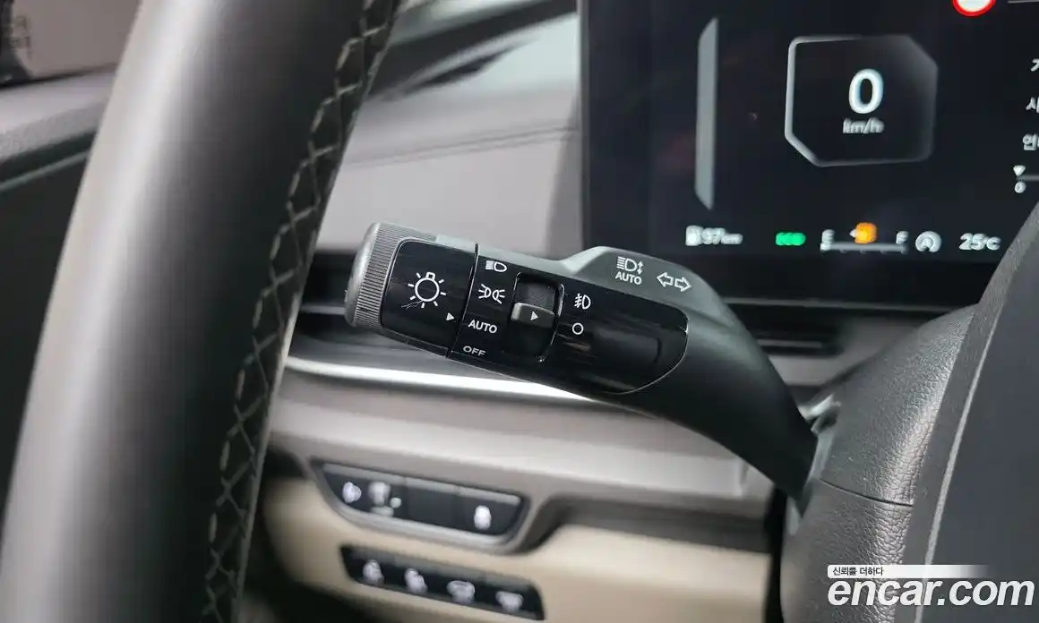Kia Carnival 2025 2.2 автомат (гидро), фото 28