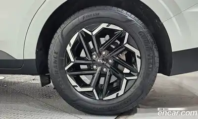 Kia Carnival 2025 2.2 автомат (гидро), миниатюра 7