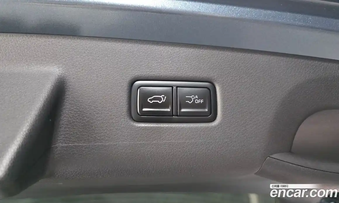 Kia Carnival 2024 1.6 автомат (гидро), фото 22