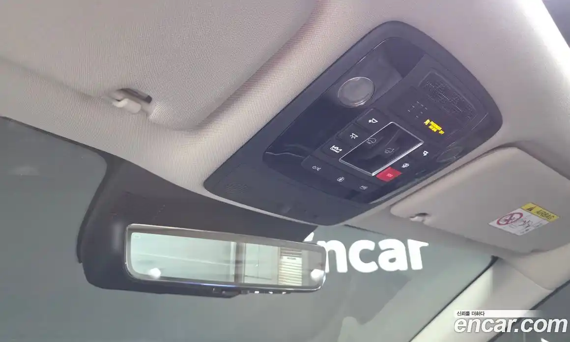Kia Carnival 2024 1.6 автомат (гидро), фото 25