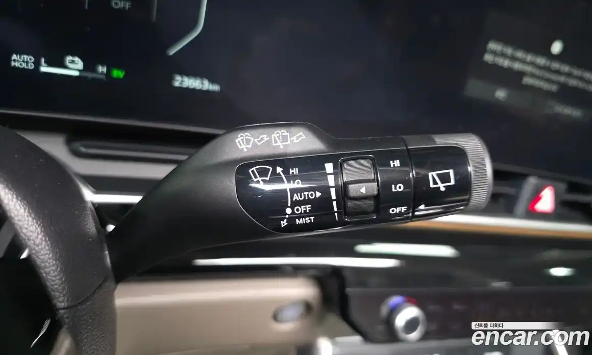 Kia Carnival 2024 1.6 автомат (гидро), фото 27