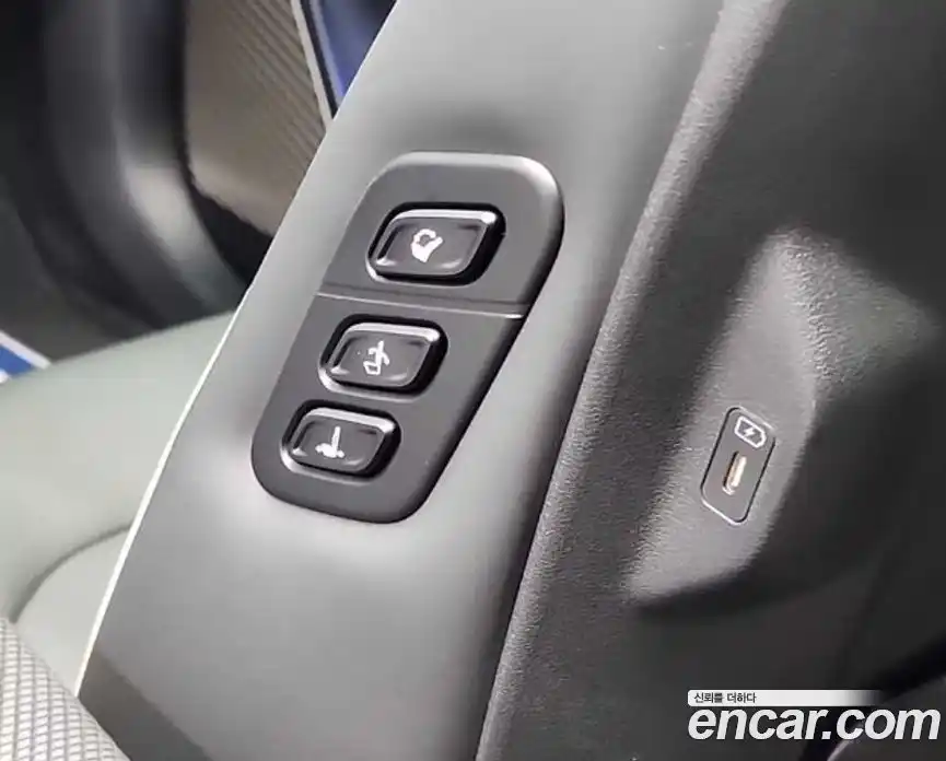 Kia EV6 2024 автомат (гидро), фото 17